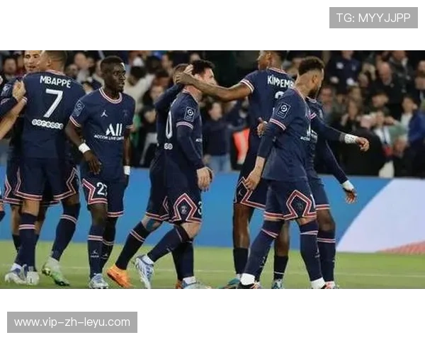 巴黎队中球员因伤缺阵，阵容深度面临考验，巴黎球队阵型